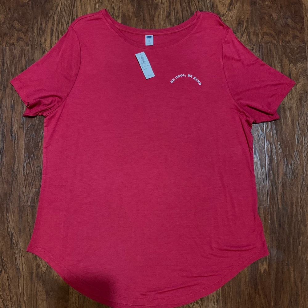Old navy tee. NWT